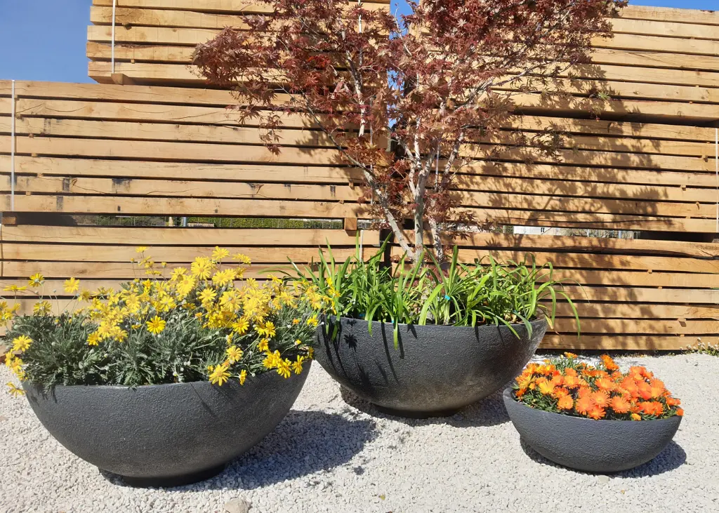 Vasque de jardin Papi : pot de fleurs en plastique recyclable