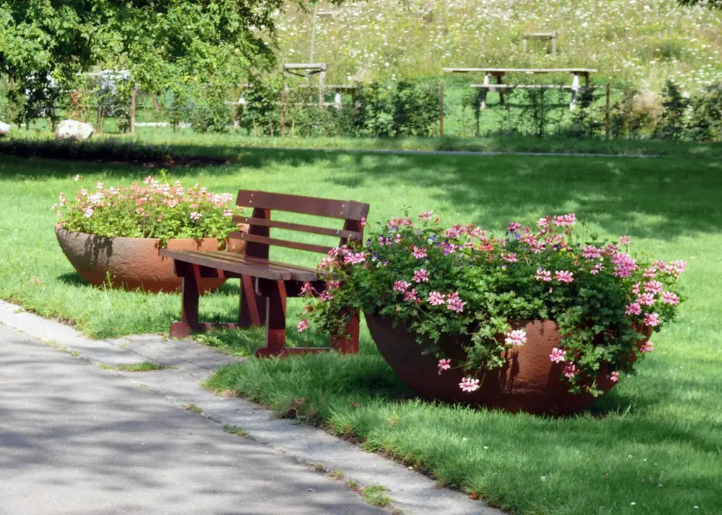 Vasque de jardin Papi : pot de fleurs en plastique recyclable