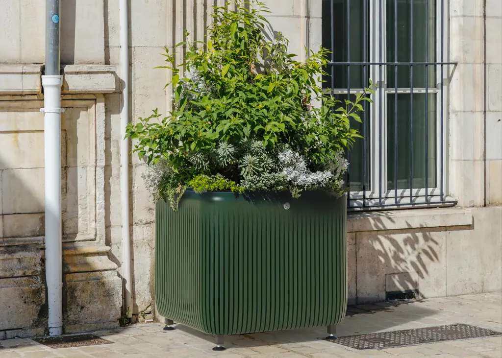 grand-pot-de-fleur-papi-ora-recyclé