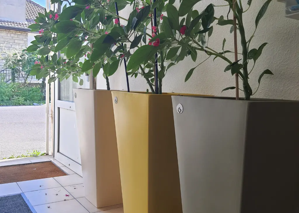 Pot Papi design carré : pot de fleurs haut carré en PEHD made in france