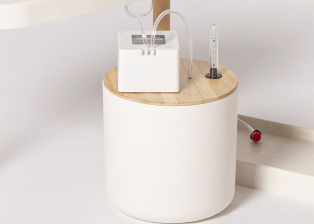 systeme-d-arrosage-goutte-a-goutte-autonome-blanc1