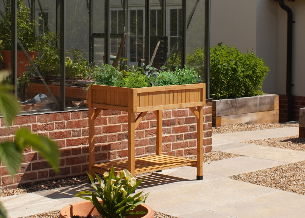 Carré potager en bois surélevé VegTrug pour herbes aromatiques